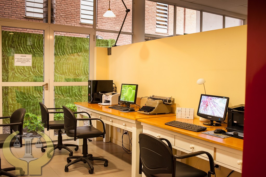 Imagen histórica del Colegio de Abogados