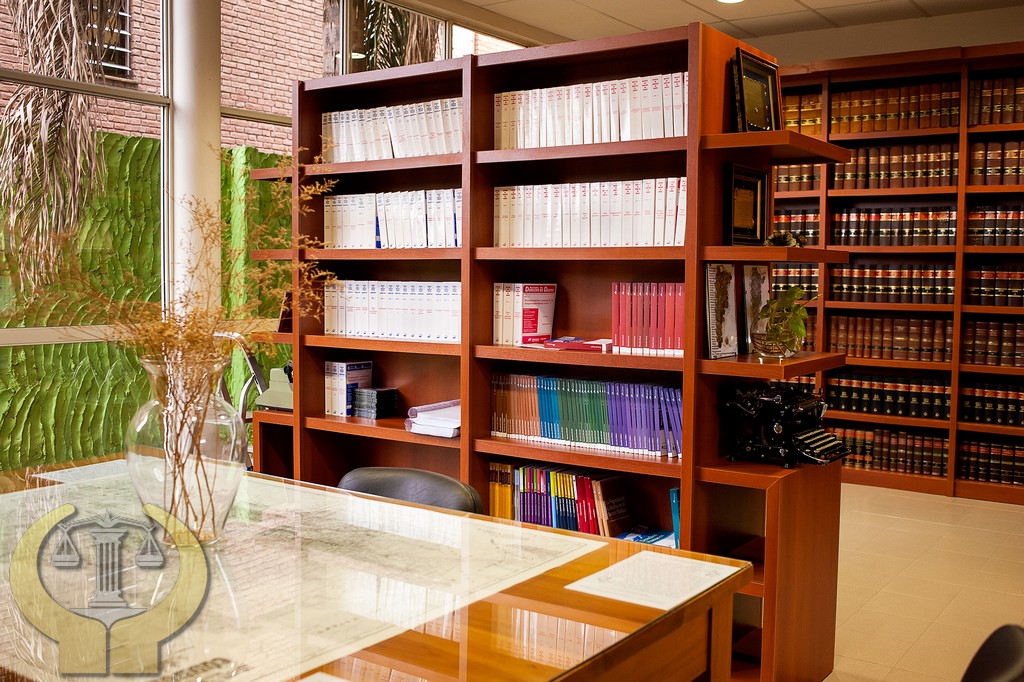 Imagen histórica del Colegio de Abogados